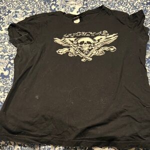 Lucky 13 Brand Black Tee with white Skull & guns xl